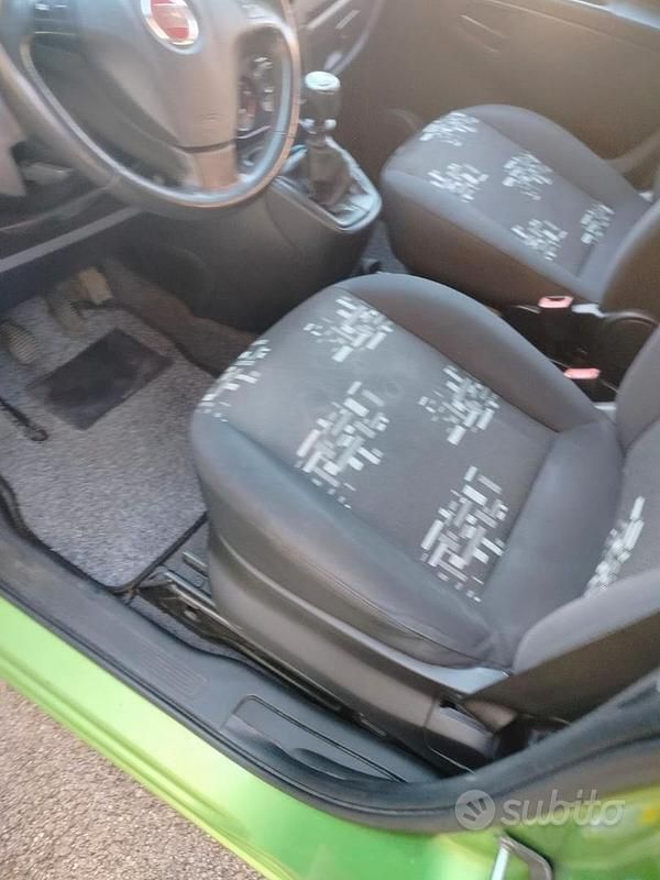 Usata Fiat Qubo Trekking 77 CV (56 kW) 2012 Verde Monovolume