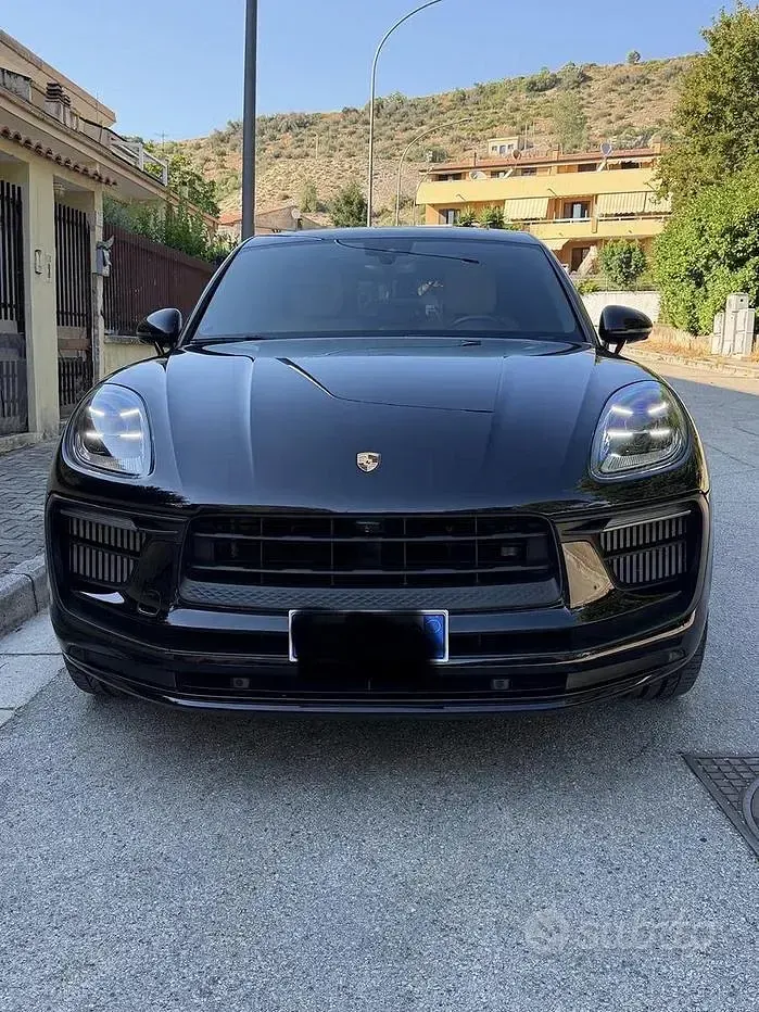 Usata Porsche Macan S 163 CV (119 kW) 2024 Nero SUV