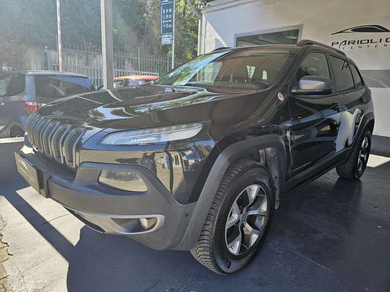 Usata Jeep Cherokee Trailhawk 272 CV (200 kW) 2014 Nero SUV