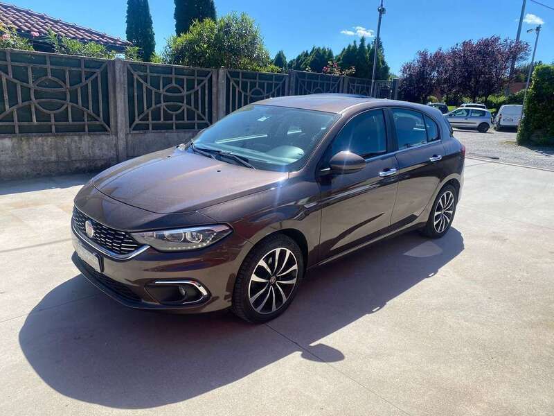 Usata Fiat Tipo Lounge 95 CV (69 kW) 2020 Marrone Berlina