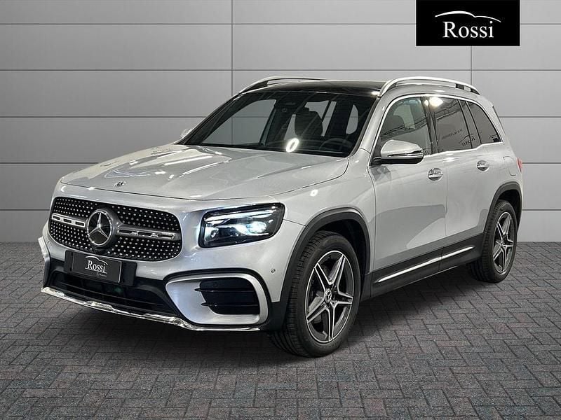 Nuova Mercedes GLB180 116 CV (85 kW) 2025 Nero SUV
