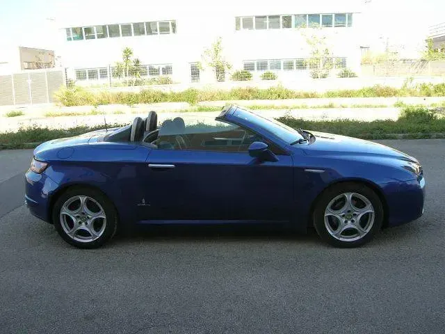 Usata Alfa Romeo Spider 185 CV (136 kW) 2007 Altro Cabrio