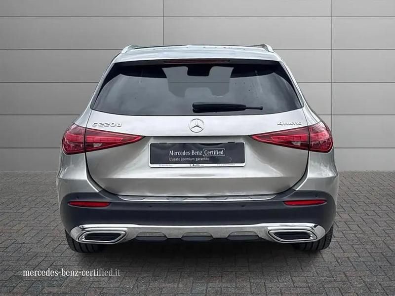 Usata Mercedes C220 Premium 200 CV (147 kW) 2022 Beige Station wagon