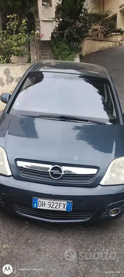 Usata Opel Meriva 101 CV (74 kW) 2007 Grigio Monovolume