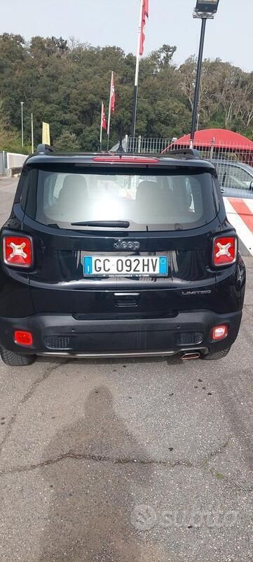 Usata Jeep Renegade Limited 150 CV (110 kW) 2021 Nero SUV