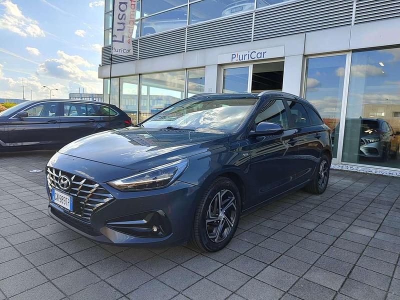 Usata Hyundai i30 Prime 120 CV (88 kW) 2023 Grigio Station wagon