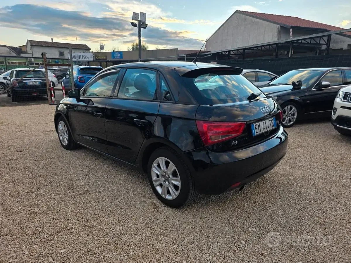 Usata Audi A1 Ambition 90 CV (66 kW) 2012 Nero Utilitaria