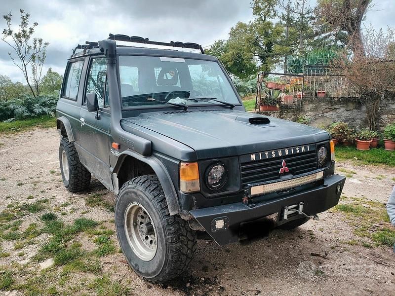 Usata Mitsubishi Pajero 1991 SUV