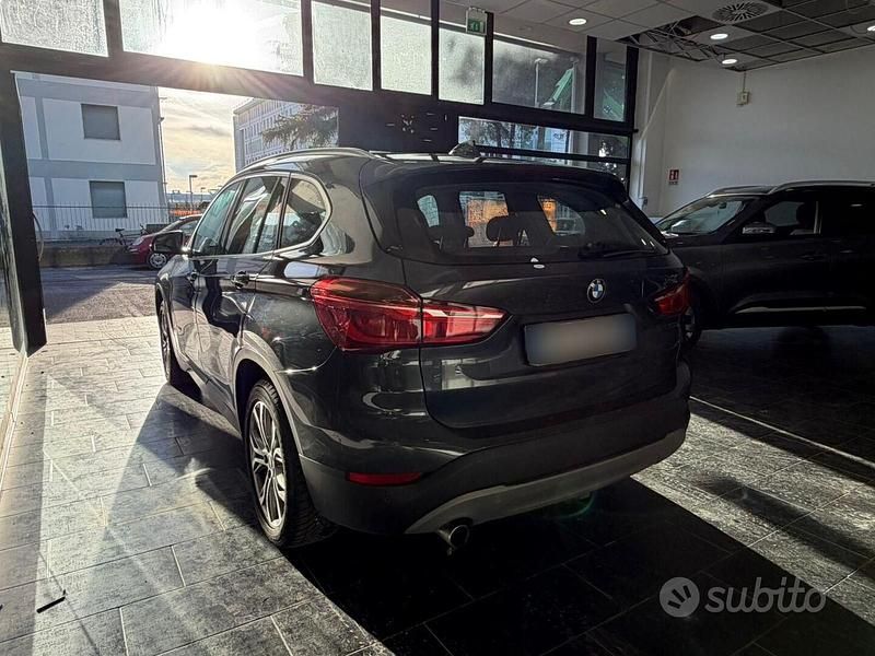 Usata BMW X1 Advantage 150 CV (110 kW) 2015 Grigio SUV