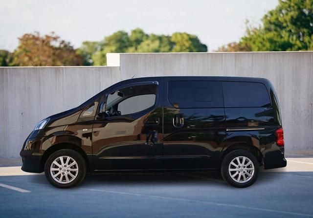 Usata Nissan Evalia Acenta 110 CV (80 kW) 2018 Nero Monovolume