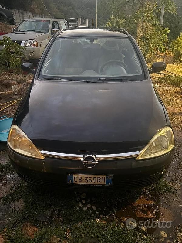 Usado Opel Corsa 101 CV (74 kW) 2003 Negro Berlina