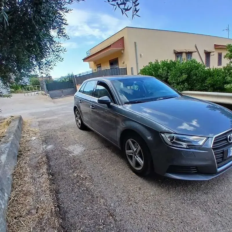 Usata Audi A3 Business 116 CV (85 kW) 2018 Berlina