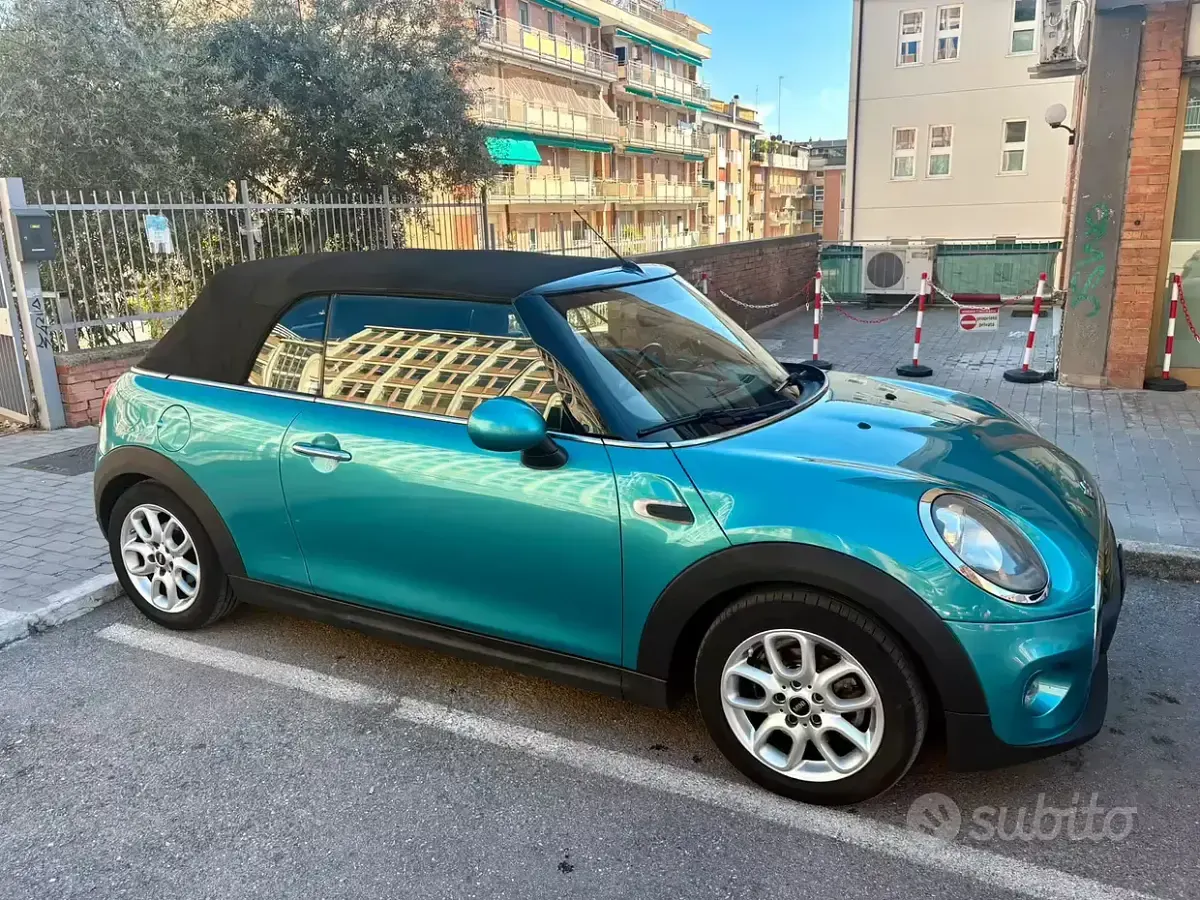 Usata Mini One Cabriolet 102 CV (75 kW) 2016 Cabrio