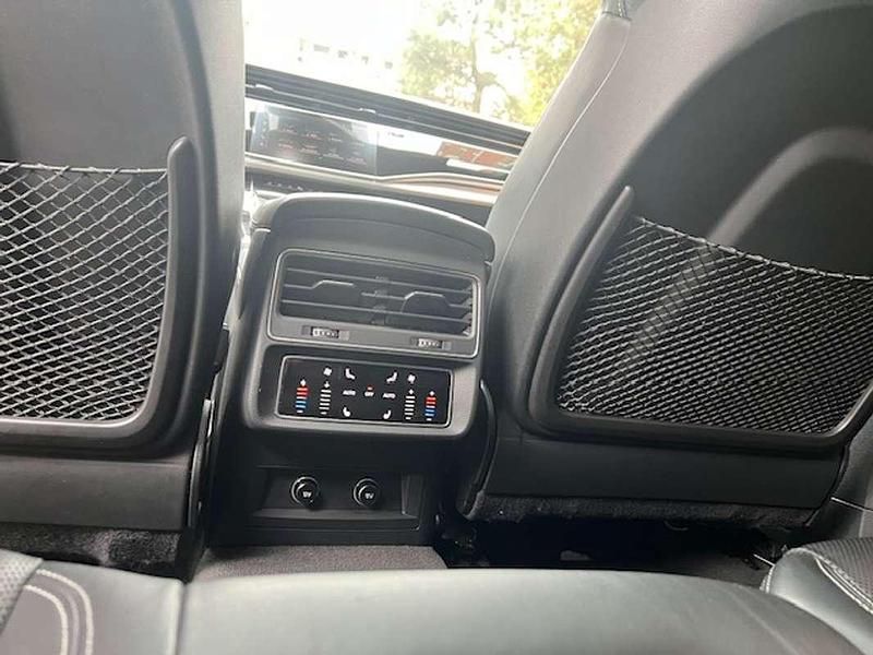 Usata Audi Q8 Sport 286 CV (210 kW) 2019 Nero SUV