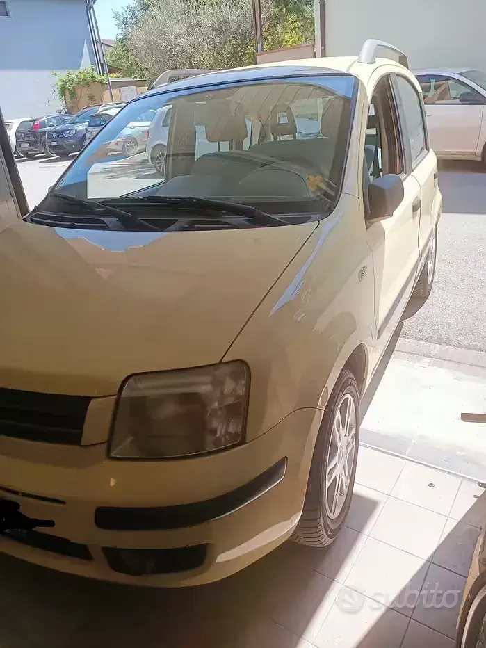 Usata Fiat Panda Dynamic 70 CV (51 kW) 2005 Giallo Utilitaria