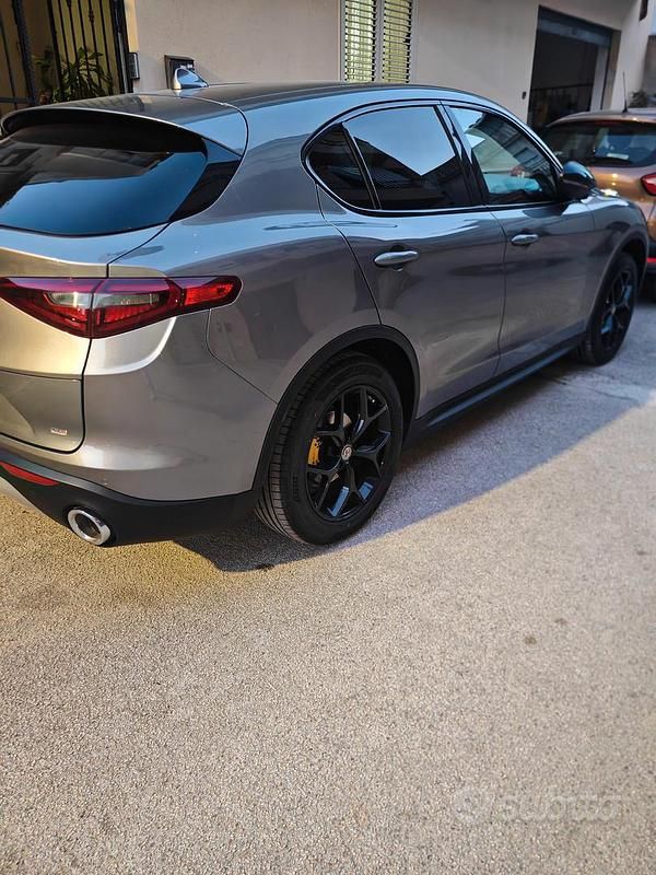 Usata Alfa Romeo Stelvio 210 CV (154 kW) 2020 SUV