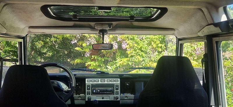 Usata Land Rover Defender S 122 CV (89 kW) 2003 Bianco Station wagon