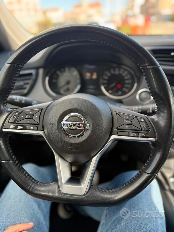 Usata Nissan X-Trail 177 CV (130 kW) 2018 Grigio SUV