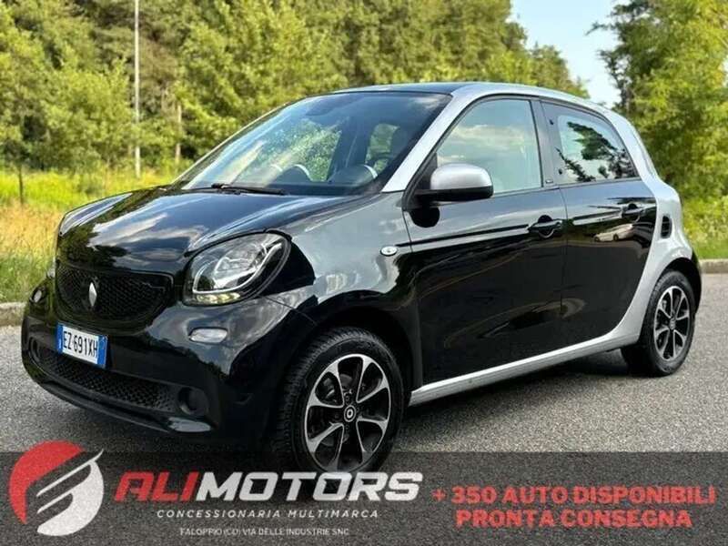 Nero Usata 2015 Smart ForFour Due volumi | 7990 € (Cara) - Immagine 1/4