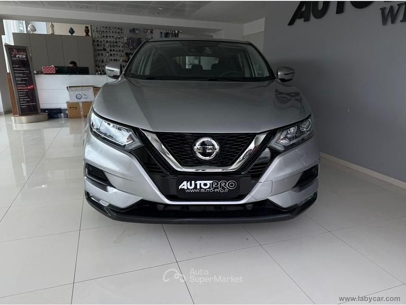 Usata Nissan Qashqai 116 CV (85 kW) 2020 Grigio SUV