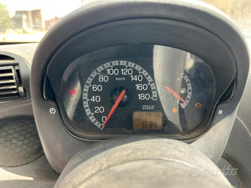 Usata Fiat 600 2001 Rosso Berlina