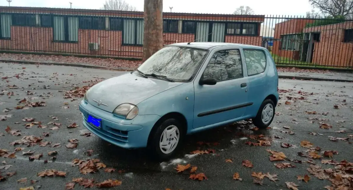 Usata Fiat 600 54 CV (39 kW) 2006 Utilitaria