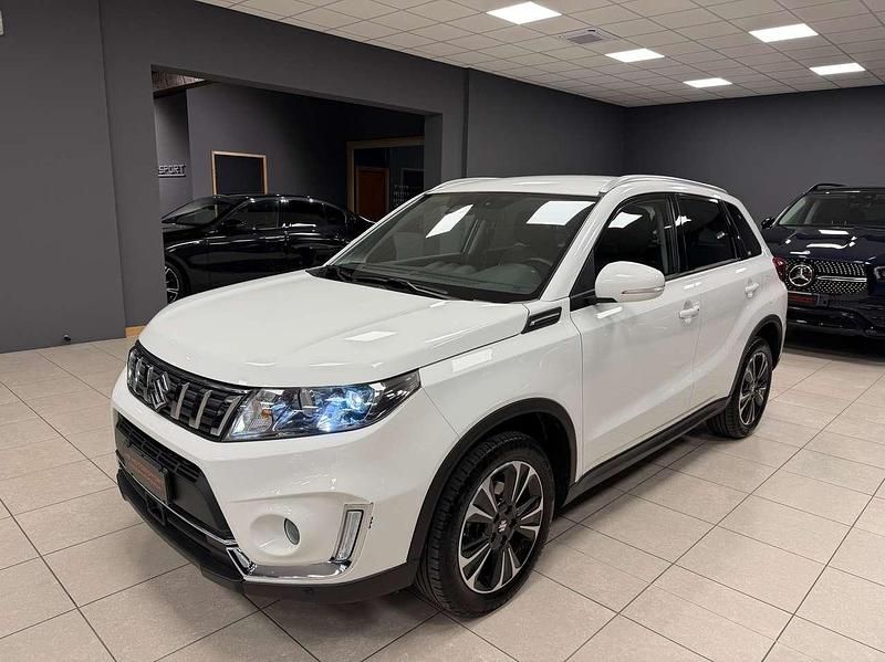 Usata Suzuki Vitara 140 CV (102 kW) 2019 Bianco SUV