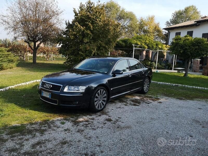 Usata Audi A8 335 CV (246 kW) 2003 Nero Berlina