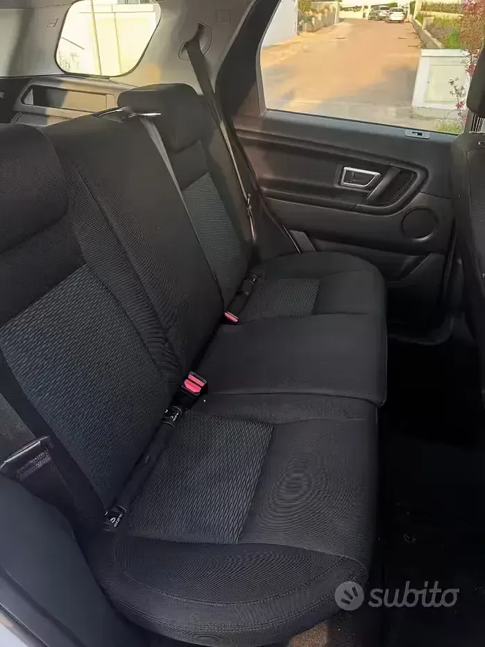 Usata Land Rover Discovery Sport 150 CV (110 kW) 2016 Bianco SUV