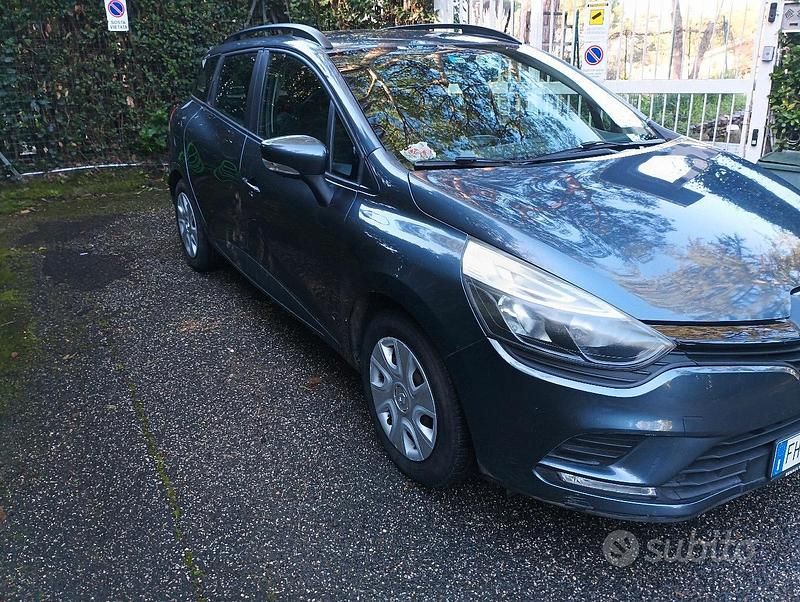 Usata Renault Clio GrandTour 75 CV (55 kW) 2017 Blu Station wagon