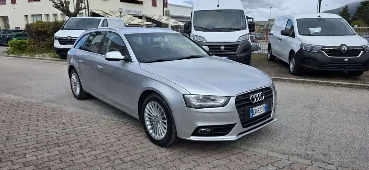 Usata Audi A4 Business 120 CV (88 kW) 2014 Argento Station wagon