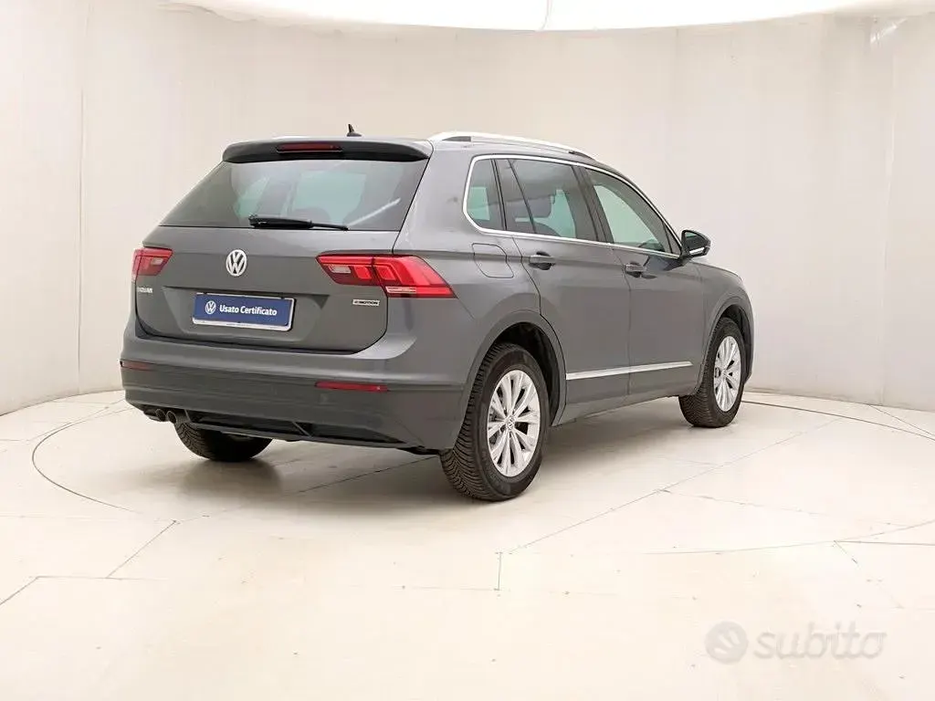 Usata VW Tiguan Business 150 CV (110 kW) 2020 Grigio SUV