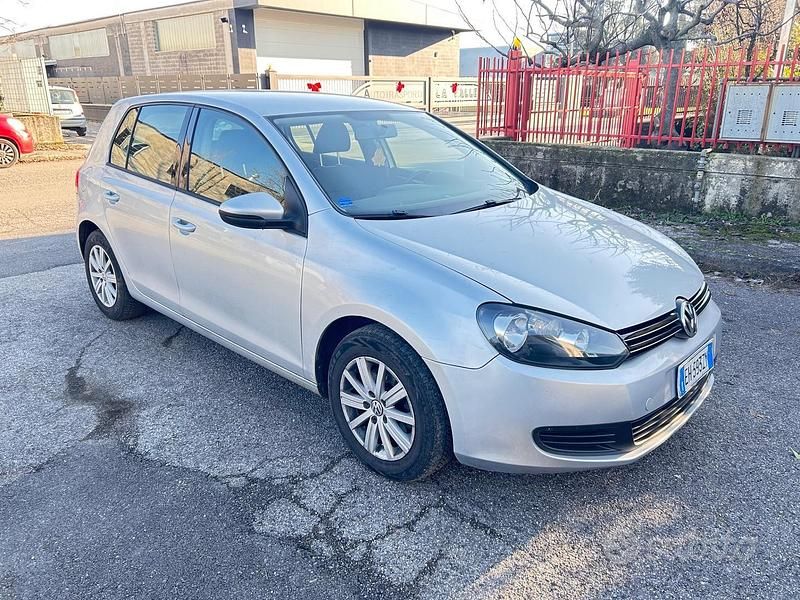 Usata VW Golf 105 CV (77 kW) 2011 Grigio Berlina