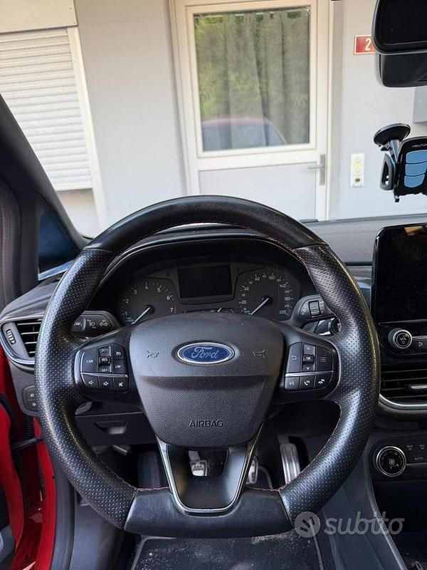 Usata Ford Fiesta ST-Line 100 CV (73 kW) 2020 Rosso Utilitaria