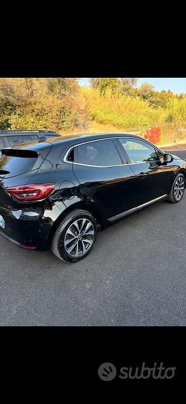 Usata Renault Clio V Business 90 CV (66 kW) 2023 Nero Berlina