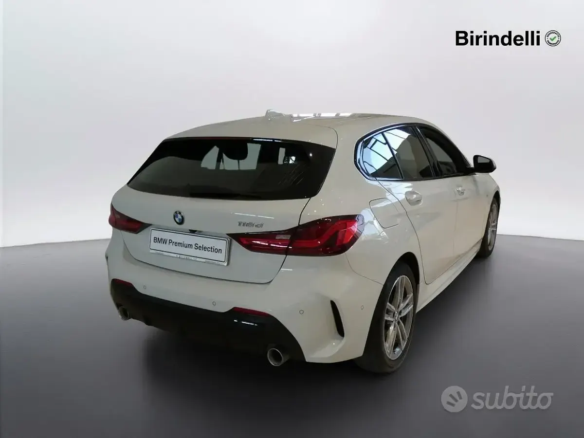 Usata BMW 118 M Sport 150 CV (110 kW) 2022 Alpin white pastello Utilitaria