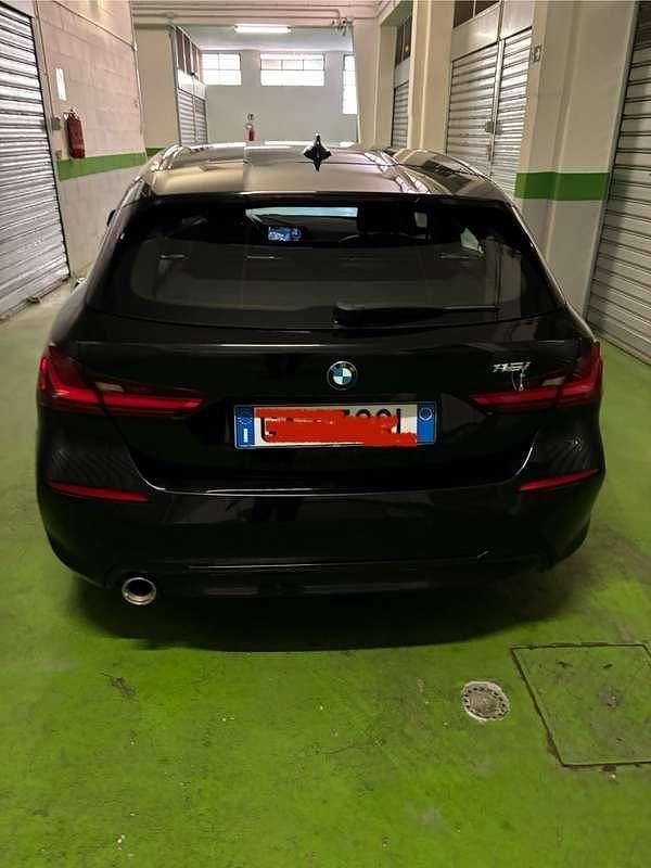 Usata BMW 118 Sport Line 136 CV (100 kW) 2020 Nero Utilitaria