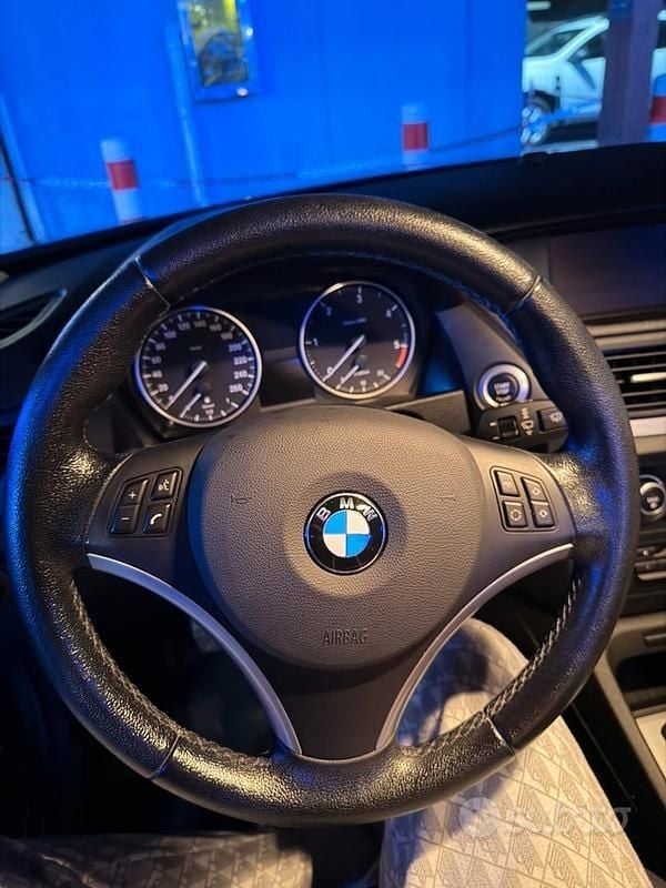 Usata BMW X1 177 CV (130 kW) 2010 Nero SUV