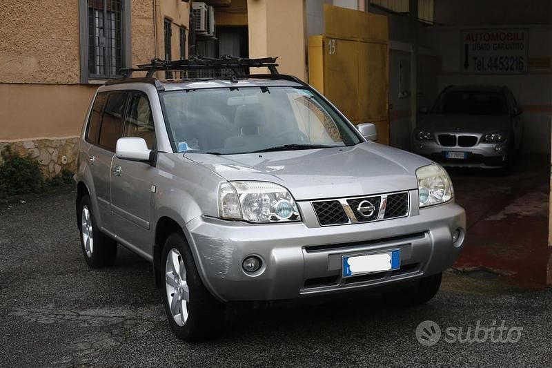 Usata Nissan X-Trail 136 CV (100 kW) 2006 Grigio SUV