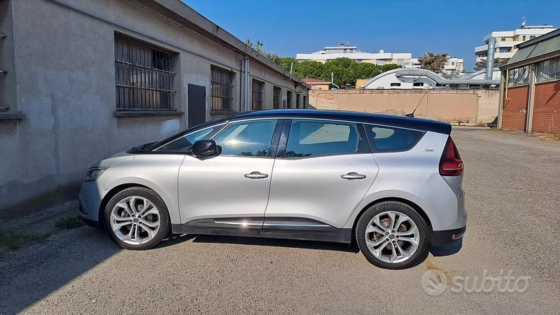 Usata Renault Grand Scénic IV 120 CV (88 kW) 2019 Grigio Monovolume