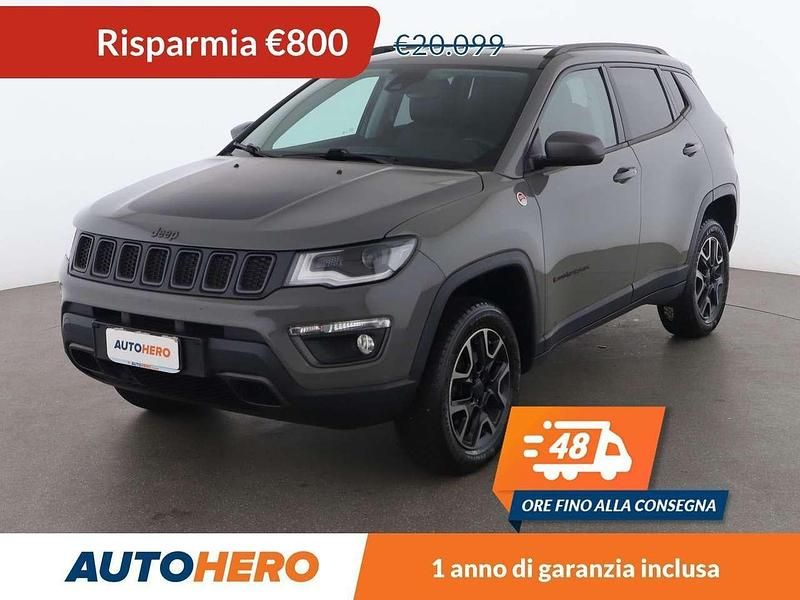 Grigio Usata 2020 Jeep Compass Trailhawk SUV | 19.299 € (Buon prezzo) - Immagine 1/3