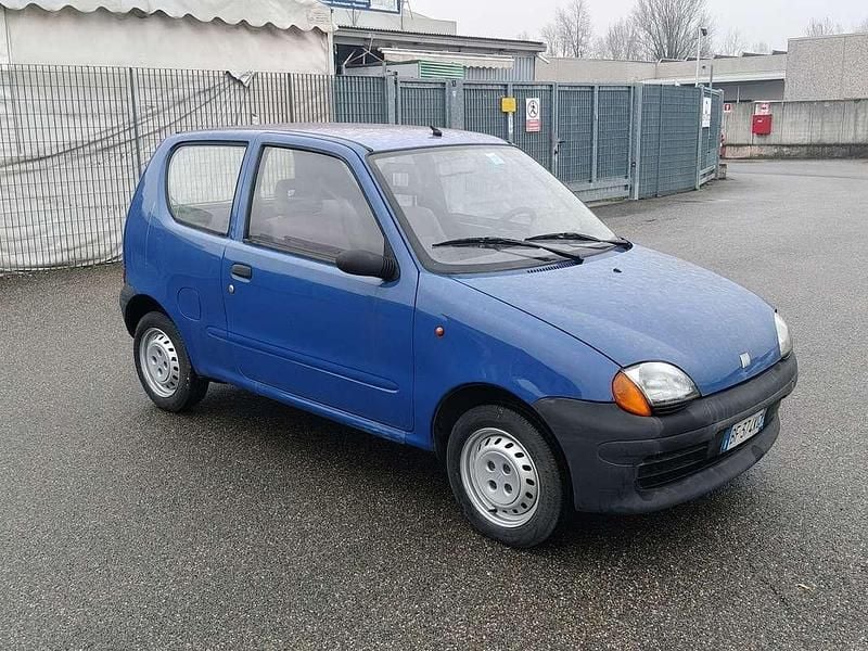 Usata Fiat 600 54 CV (39 kW) 1999 Blu/azzurro Utilitaria