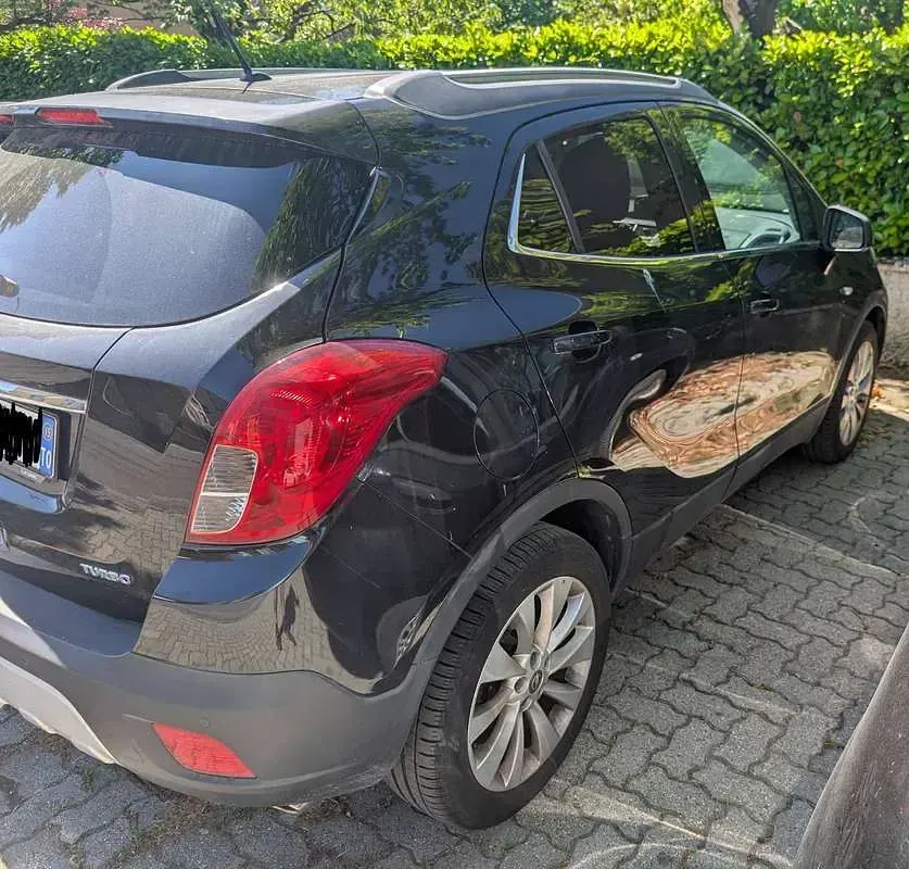 Usata Opel Mokka S 140 CV (102 kW) 2015 Nero SUV