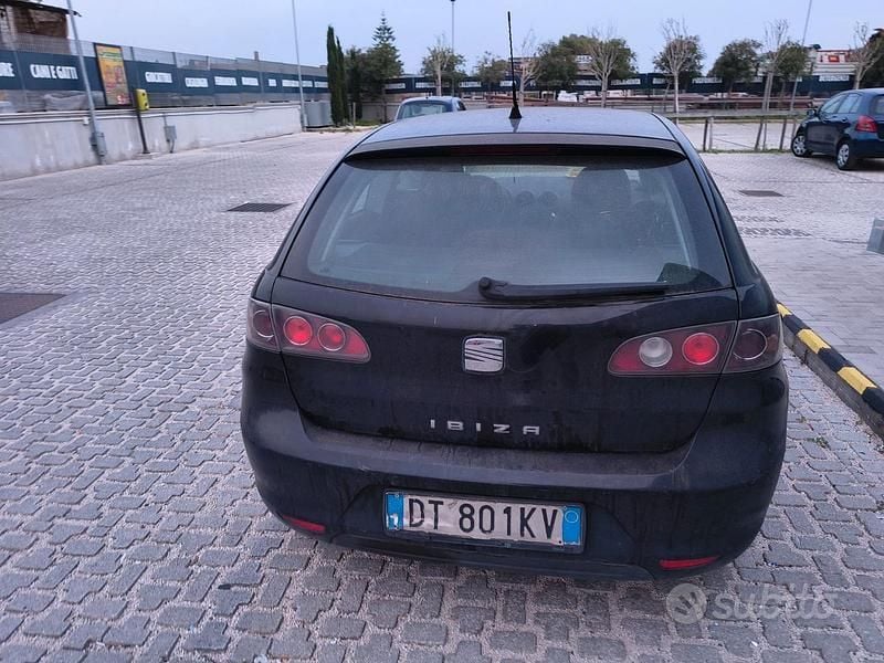 Usata Seat Ibiza 70 CV (51 kW) 2008 Berlina