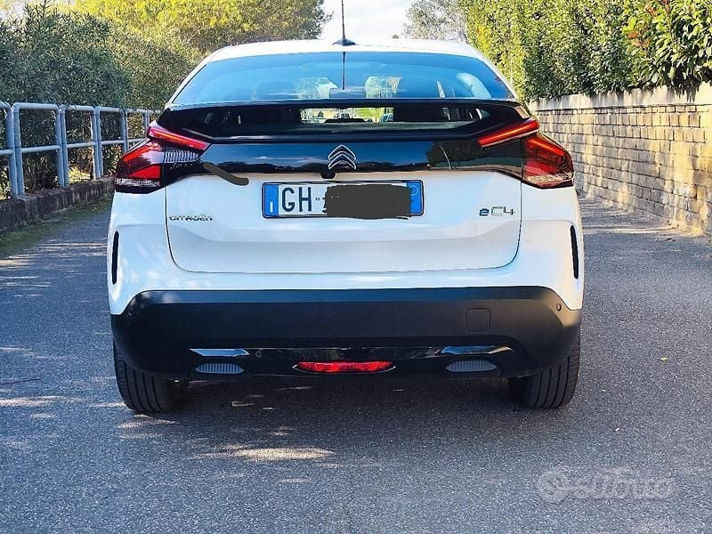 Usata Citroën e-C4 50 kW (68 CV) 2022 Bianco Berlina