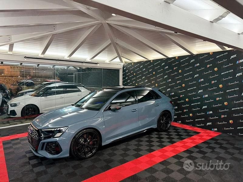 Usata Audi RS3 Ambiente 400 CV (294 kW) 2024 Grigio Berlina