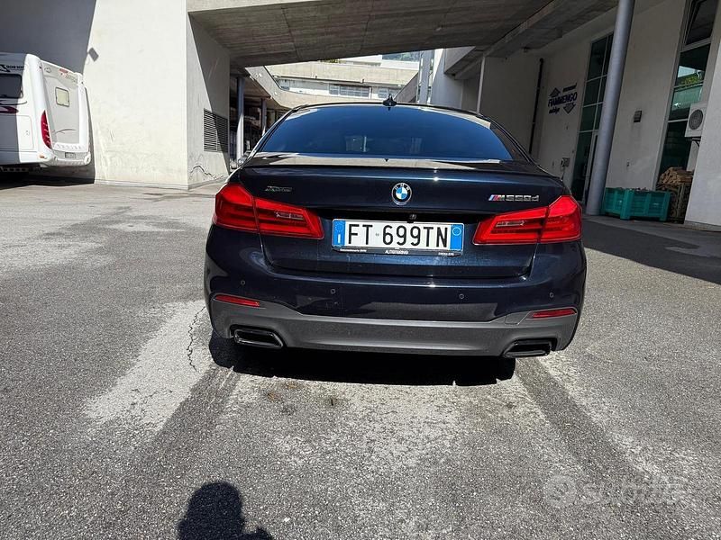 Usado BMW M550 Efficient Dynamics 400 HP (294 kW) 2019 Azul Sedan