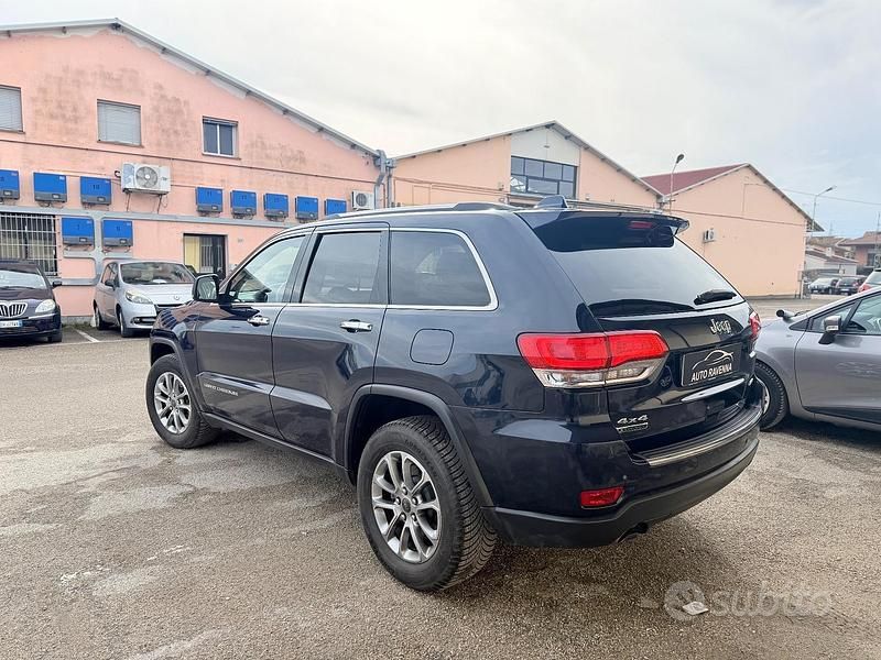 Usata Jeep Grand Cherokee Overland 250 CV (183 kW) 2016 Blu SUV