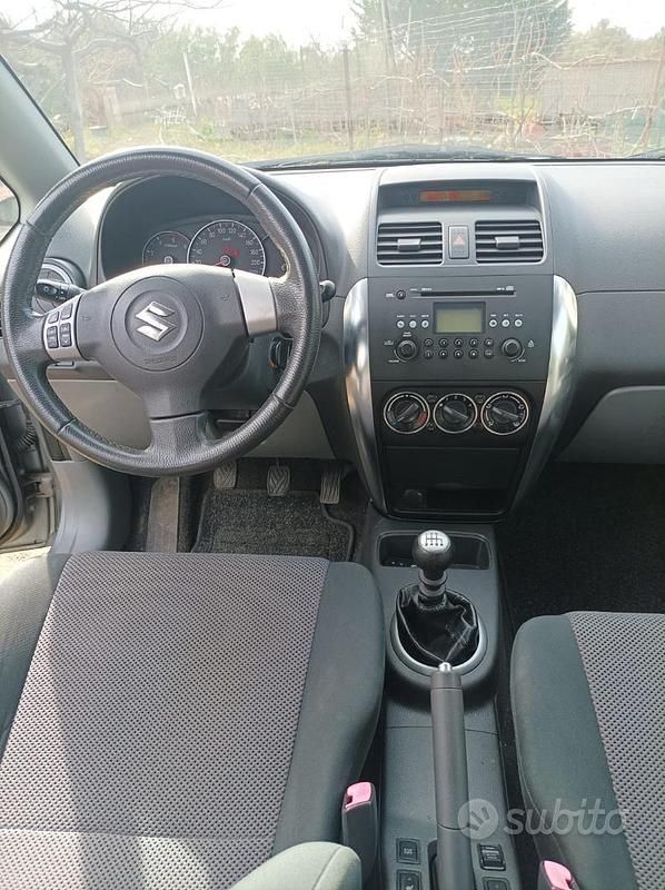 Usata Suzuki SX4 120 CV (88 kW) 2009 Grigio SUV