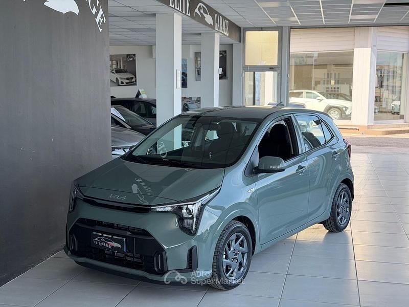 Nuevo Kia Picanto GT-Line 68 CV (50 kW) 2026 Gris Utilitario